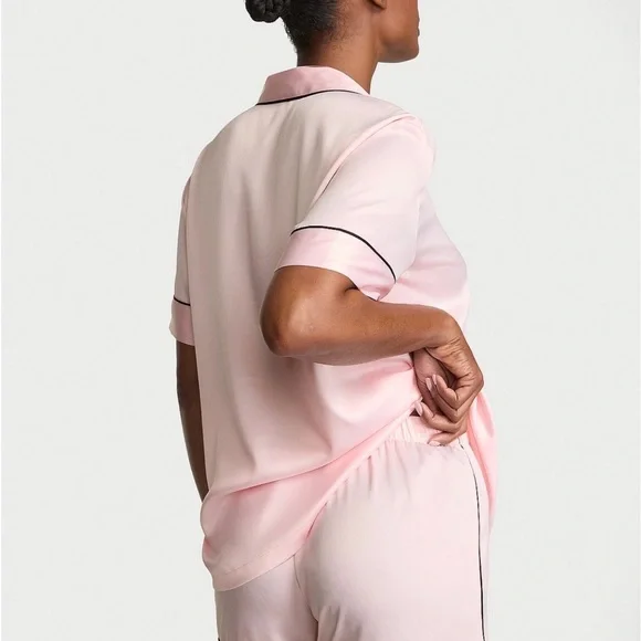 Victoria's Secret Embroidery Signature Satin Short Pajama Set